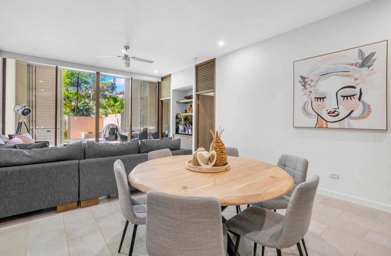 Elysium Private Apartments Triton By The Sea Palm Cove Exterior photo