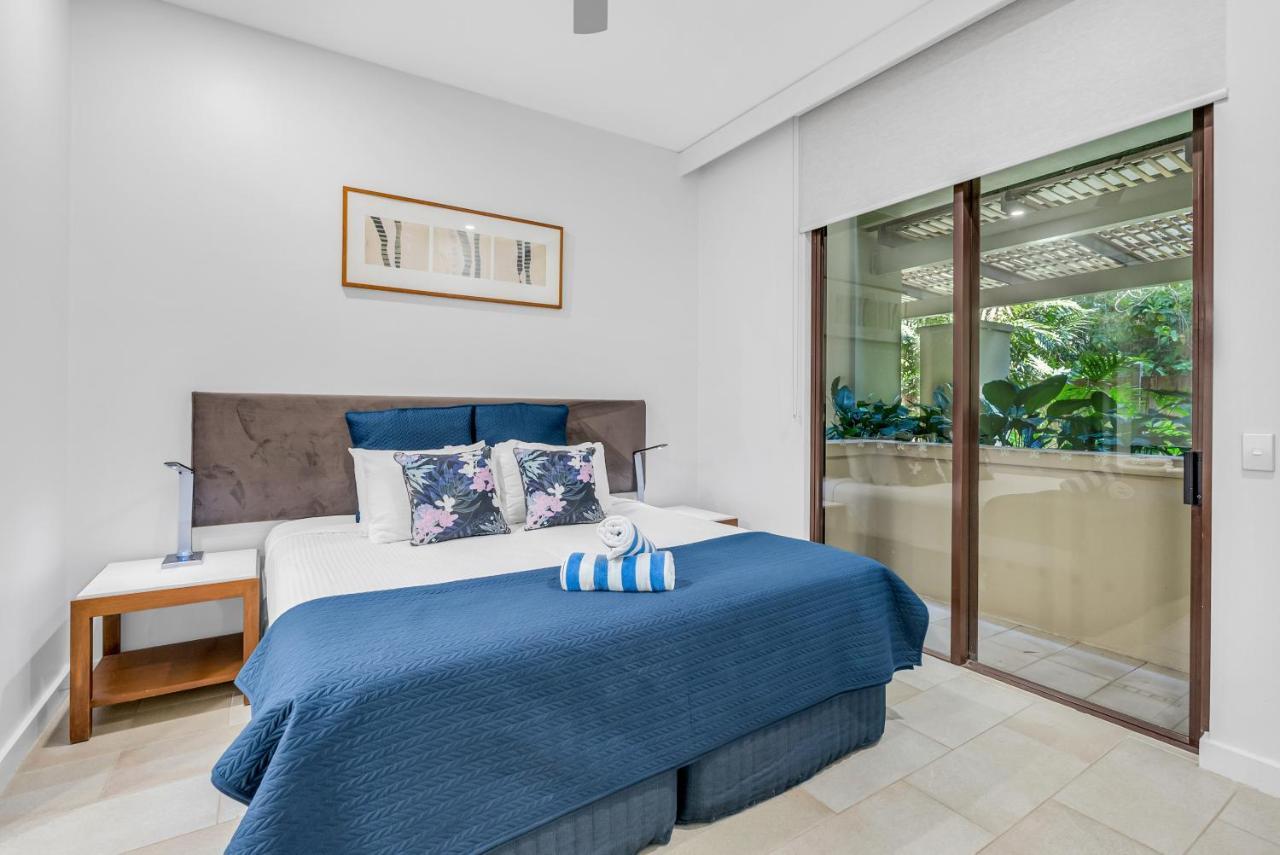 Elysium Private Apartments Triton By The Sea Palm Cove Exterior photo